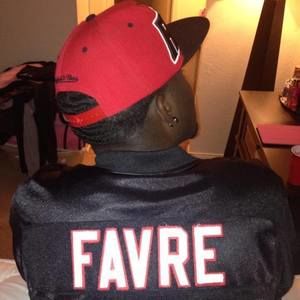 Meet your Posher, Kenyatta