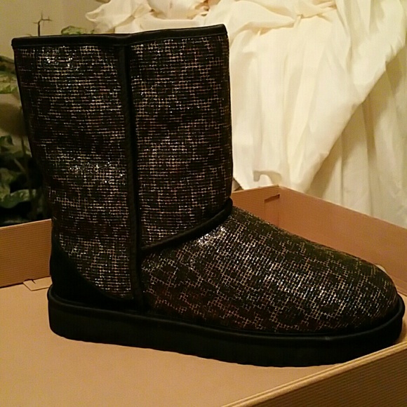 Leopard uggs