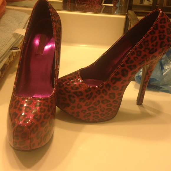 Bordello heels