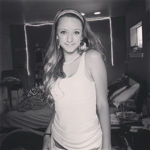 Meet your Posher, Shayla