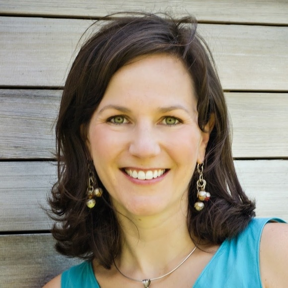 Meet your Posher, Meredith - Picture 1 of 1