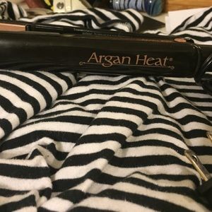 Argan heat hair straightener