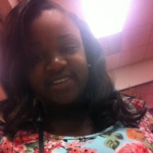 Meet your Posher, Mia