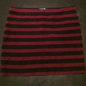 Forever 21 maroon and black striped skirt