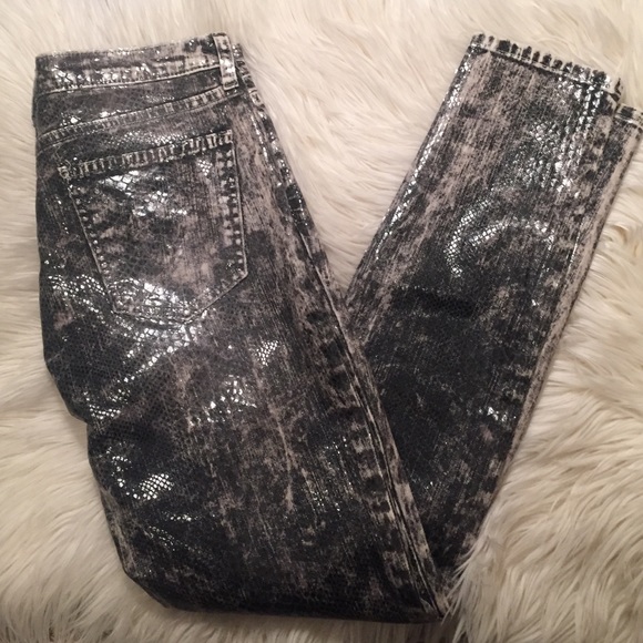 NWT Current/Elliott snakeskin skinny jeans