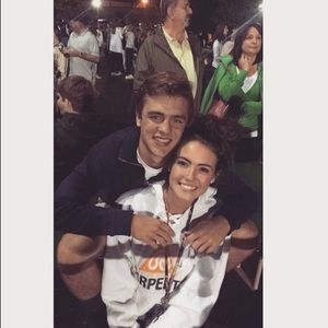 Meet your Posher, Elena