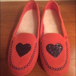 I Heart Ugg moccasins