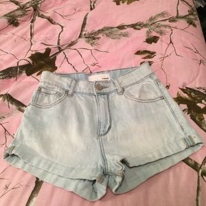 High waisted garage shorts