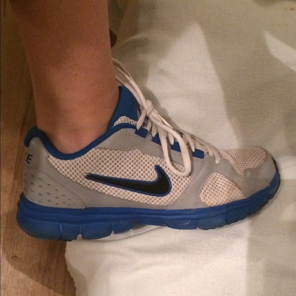 Boys Youth Nike shoes