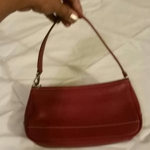 🚫 SOLD🚫Leather Red Coach Purse 🚫SOLD🚫