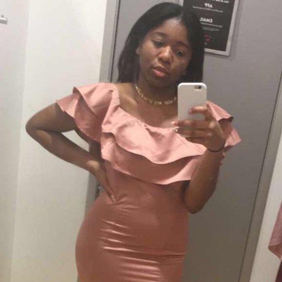 Meet your Posher, Olivia - Picture 9 of 12