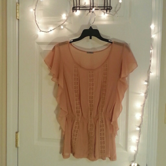 beige top