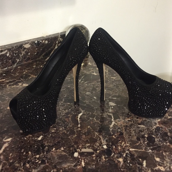 Giuseppe Zannotti Crystal Coated Suede Platforms - Picture 4 of 6