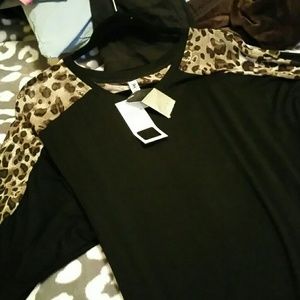 Leopard silky longsleeved top