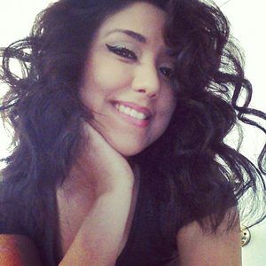 Meet your Posher, Alejandra