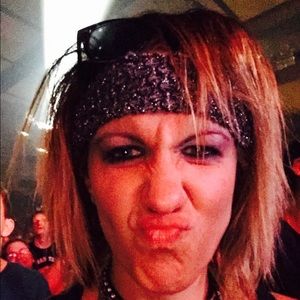 Meet your Posher, Lisa