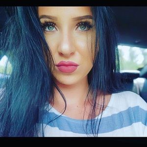 Meet your Posher, Diana