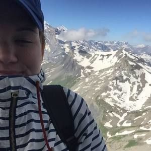 Meet your Posher, Taylor