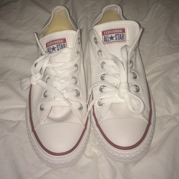 Chuck Taylor All Star Classic Converse.