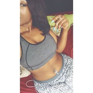 Meet your Posher, Clarissa