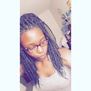 Meet your Posher, Brieanna