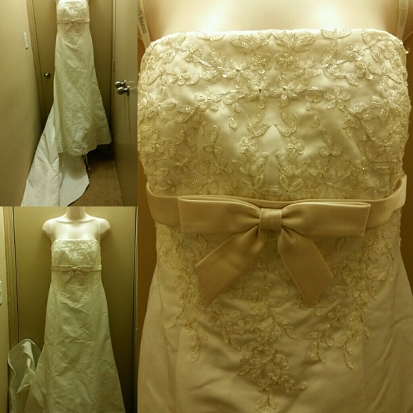 Wedding Dress David's Bridal - Picture 4 of 4