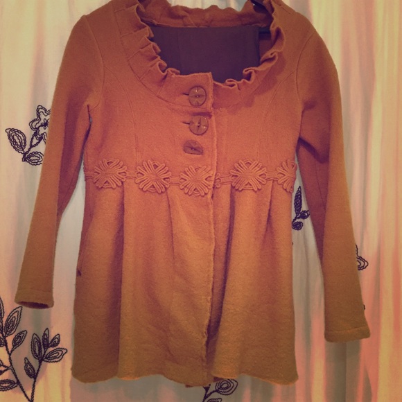 Anthropologie mustard yellow sweater for fall