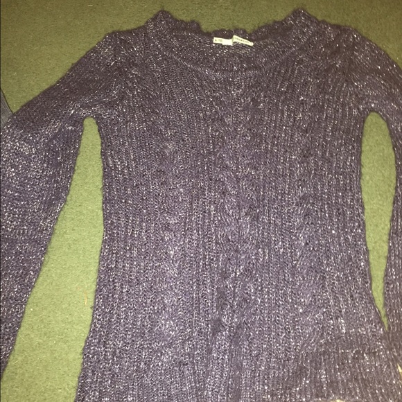 Maurice's sweater size small