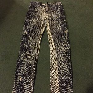 Black and white pants