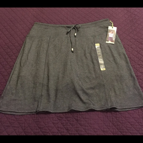 Textured Knit Skirt Shorts...