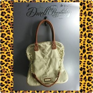 Flash Sale! Beige Multiway Steve Madden Purse