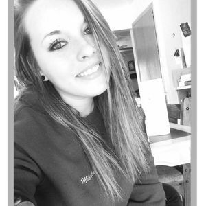 Meet your Posher, Mikayla