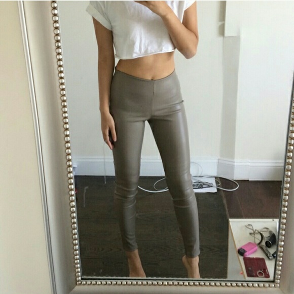 Zara Pants - SOLD 🆕 Zara Beige Leather Zipper Skinny Leggings