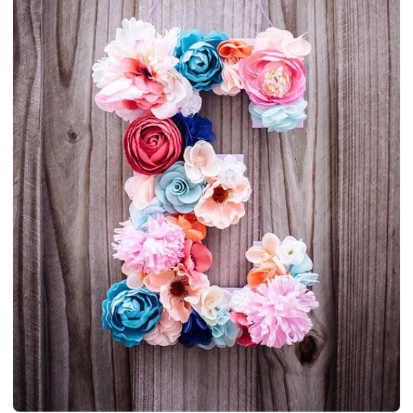 Meet your Posher, Erin - Picture 1 of 1