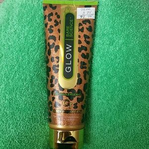 Glow tanning lotion