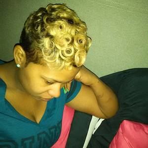 Meet your Posher, Cynthia