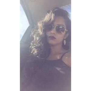 Meet your Posher, Mayra