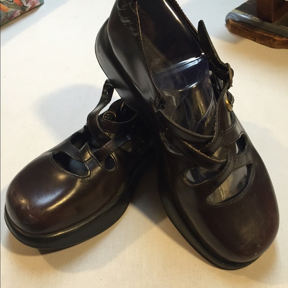 Danskos shod with crisscross straps