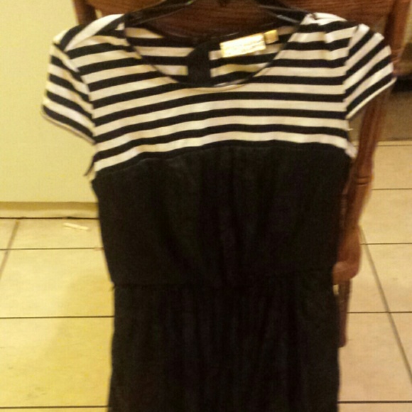 Reduced♡♡♡♡Dress - Picture 2 of 3