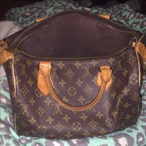 Louis Vuitton speedy 30