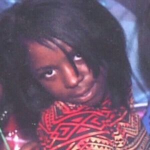 Meet your Posher, Deneicia