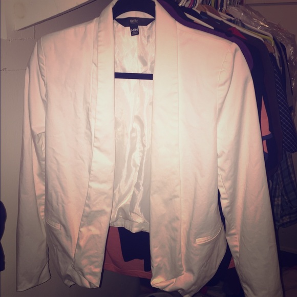 White tuxedo blazer - Picture 1 of 2