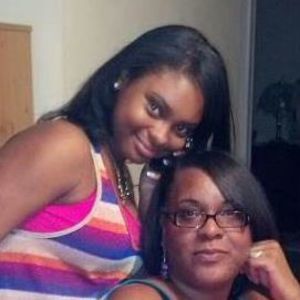 Meet your Posher, Felicia