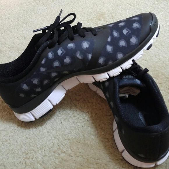Nike free 5.0v4