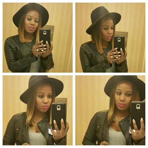 Meet your Posher, Amber - Picture 2 of 4