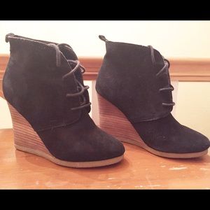 STEVE MADDEN-Danni suede leather wedge ankle boots