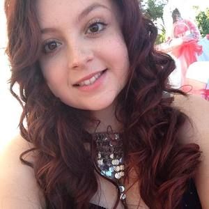 Meet your Posher, Talia