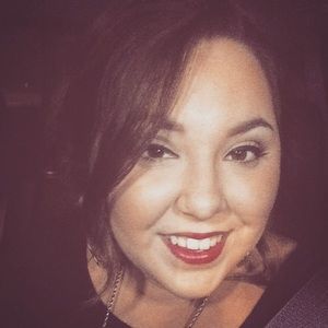 Meet your Posher, Lindsey