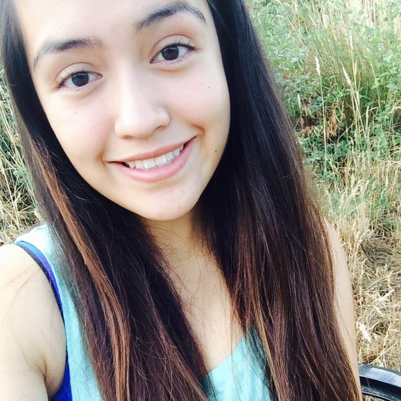 Meet your Posher, Zyanya