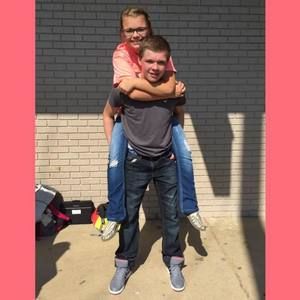 Meet your Posher, Adrianna